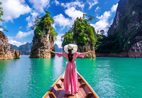 Ultimate Circle Island Road Trip with Scenic Stops